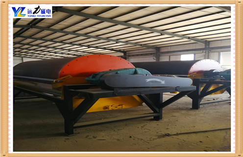 强磁辊式磁选机，面对行业竞争，对辊式开云在线（中国）努力发展_单筒面对行业竞争，对辊式开云在线（中国）努力发展磁场一般为多少_磁块如何排列