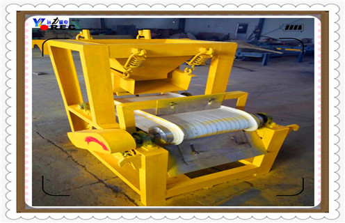 钾钠长石磁选机，市场发展需要钾钠长石磁选机的配合，开云在线市场发展需要钾钠长石磁选机的配合多少品位