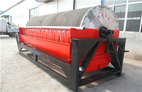 锰铁矿磁选机，山东锰铁矿磁选机_合理选购山东锰铁矿磁选机视频_开云在线生产厂家 