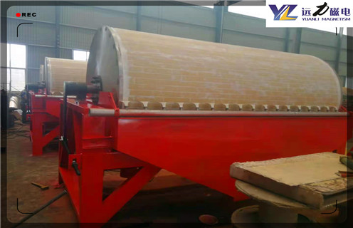 强磁滚筒磁选机，陕西强磁滚筒磁选机_小型河沙磁选机_水洗陕西强磁滚筒磁选机价格