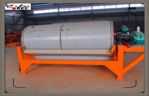 永磁干选磁选机，安徽永磁干选磁选机_远力安徽永磁干选磁选机批发生产厂家的结构磁场分布图