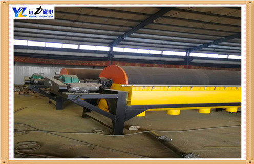 选磁选机时看厂家还是重点看价格，大家在选磁机时，有人关注生产厂家，有人关注磁选机价格，那么我们到底该重点关注哪个呢?开云在线小编告诉您：重点选厂家，找有口碑的厂家做产品您会更放心，远力磁选机有口皆碑!是您放心之选!